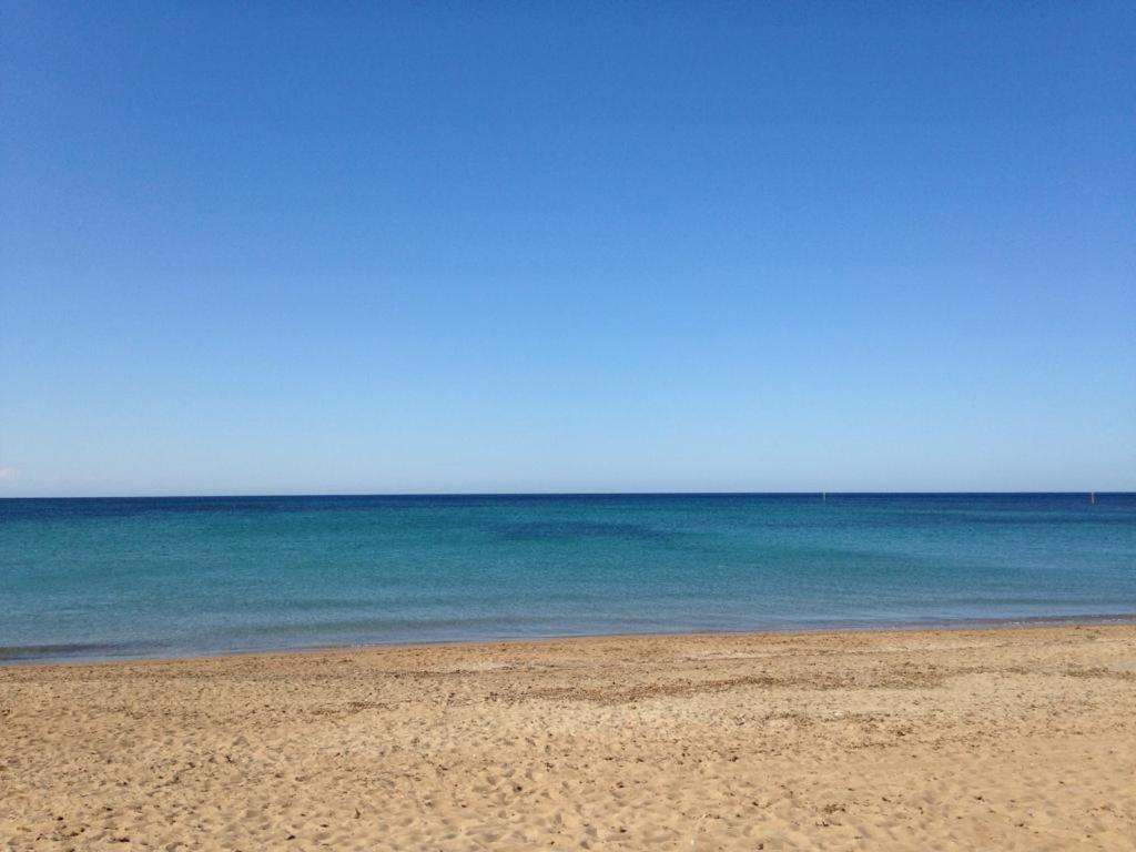 Primera línea de playa Dénia Exterior foto