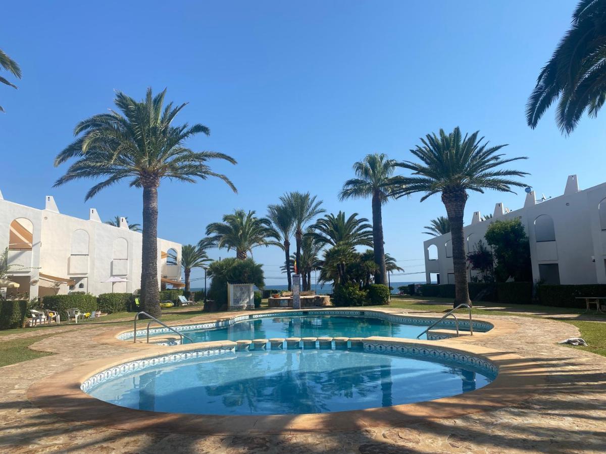 Primera línea de playa Dénia Exterior foto